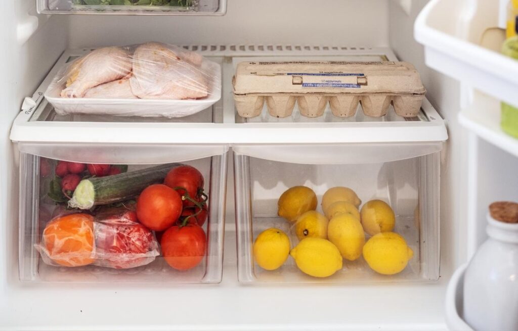 Onde você coloca faz TODA a diferença em como armazenar verduras corretamente